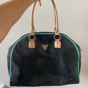 GUESS black and green large tote weekender bag